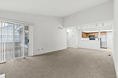 6798 Andiron Ct, West Bloomfield, MI 48322 - photo 6