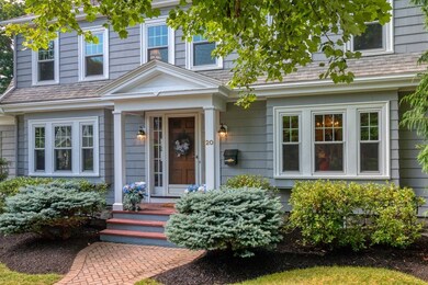 20 Endicott Ave, Marblehead, MA 01945 - photo 3