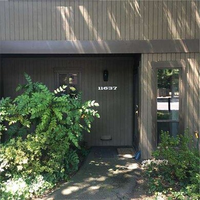 11637 E Briar Patch Dr unit 205, Midlothian, VA 23113 - photo 2