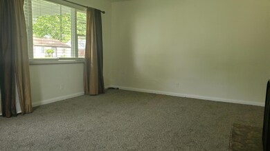 80 N Ashburton Rd, Columbus, OH 43213 - photo 5