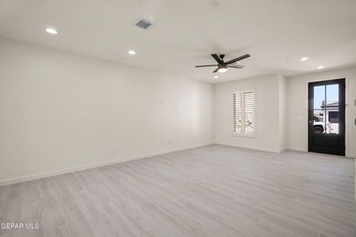 13122 Kington Ave, El Paso, TX 79928 - photo 5