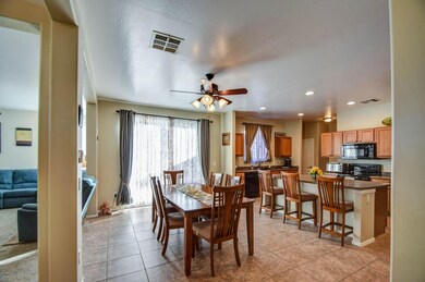 dining area 2