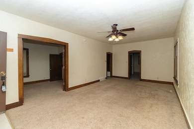 1832 N Heiserman St, Wichita, KS 67203 - photo 3
