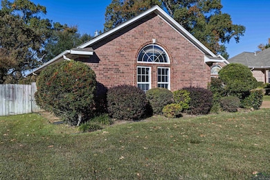 3303 Saint Andrews Dr, Longview, TX 75605 - photo 3