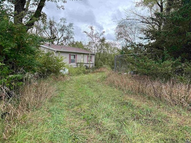 27784 Q4 Rd, Holton, KS 66436 - photo 4