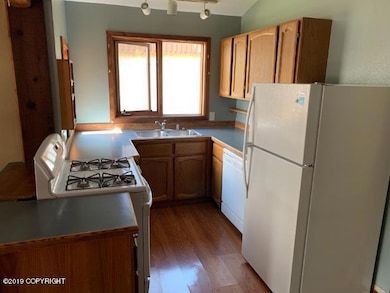 2007 W 32nd Ave, Anchorage, AK 99517 - photo 6