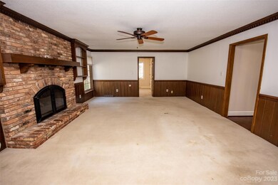 321 Saint Andrews Rd, Statesville, NC 28625 - photo 3