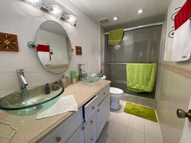 2nd bathroom