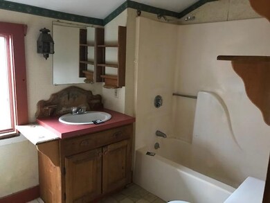 109 Center St, Dennis Port, MA 02639 - photo 4