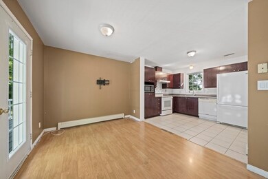 51 Forest St, Lawrence, MA 01841 - photo 5