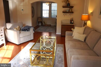 1727 N Rhodes St unit 232, Arlington, VA 22201 - photo 4