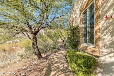 5588 E Paseo Cimarron, Tucson, AZ 85750 - photo 6