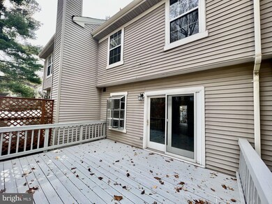 15793 Widewater Dr, Dumfries, VA 22025 - photo 7