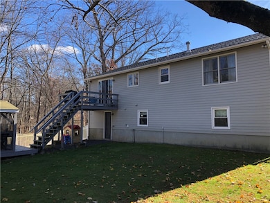 70 Mohawk St, Cumberland, RI 02864 - photo 2