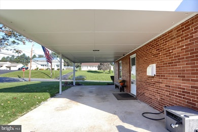 2016 Randall Rd, Enola, PA 17025 - photo 4