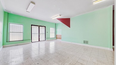 2221 W 21st St, Chicago, IL 60608 - photo 5