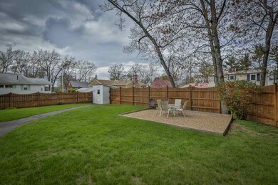 140 Theresa Ct, Manchester, NH 03103 - photo 3