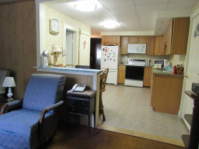 2 Bell St, Gorham, NH 03581 - photo 5