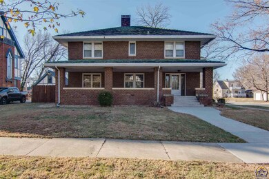 1601 SW MacVicar Ave, Topeka, KS 66604 - photo 3