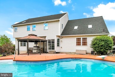 27 Mulligan Dr, Reading, PA 19606 - photo 2