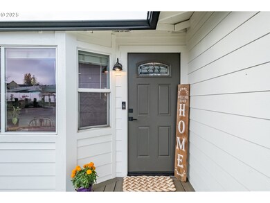 213 NW Lalack Ct, Dallas, OR 97338 - photo 6