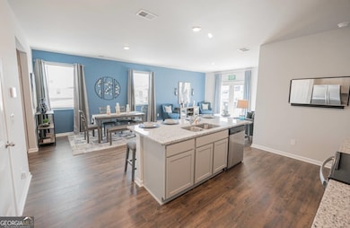 4901 Stonebrooke Dr unit LISMORE, Valdosta, GA 31605 - photo 2