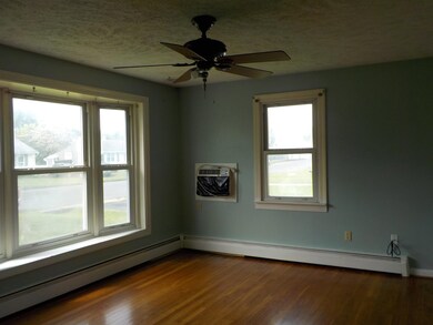 125 James Ave, Waynesboro, VA 22980 - photo 5