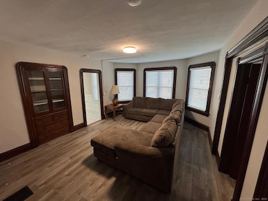 37 New King St, Enfield, CT 06082 - photo 2