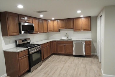 2003 E Cedar St, Allentown, PA 18109 - photo 2