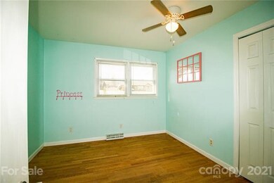 806 Hill St, Shelby, NC 28152 - photo 7