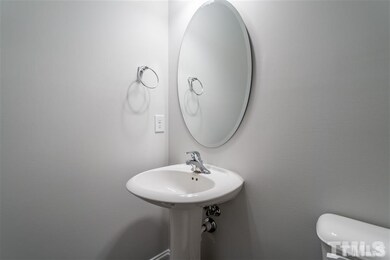 2863 Dallas Valley Ln, Apex, NC 27502 - photo 6