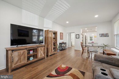 1802 5th Ave, Folsom, PA 19033 - photo 3