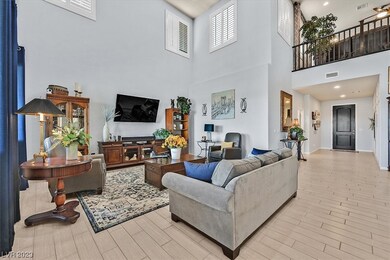 Look at the ceiling height!!