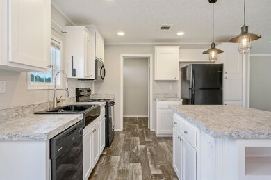 8-web-or-mls-321 W Renior Rd-05