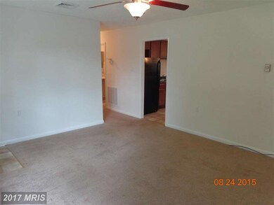 10610 Winchester Ave, Bunker Hill, WV 25413 - photo 7