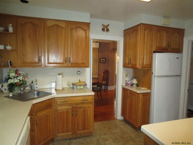 43 Winne Rd, Delmar, NY 12054 - photo 5