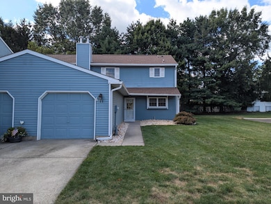 11 Fairfax Ct unit 22172, Bordentown, NJ 08505 - photo 2