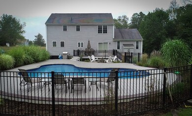 310 Dudley Southbridge Rd, Dudley, MA 01571 - photo 6