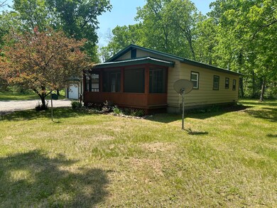 5649 W 76th St, Baldwin, MI 49304 - photo 4