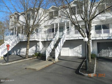 125 Sawkill Ave, Milford, PA 18337 - photo 2