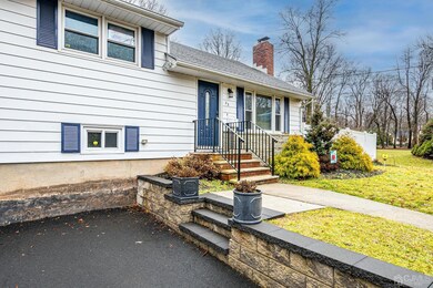 22 Kent Place, Metuchen, NJ 08840 - photo 4