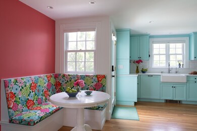 267 Lakeview Ave, Cambridge, MA 02138 - photo 6