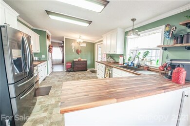 120 Abruzzo Ln, Statesville, NC 28625 - photo 4