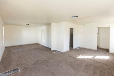 41174 Wilbur Ave, Elyria, OH 44035 - photo 2