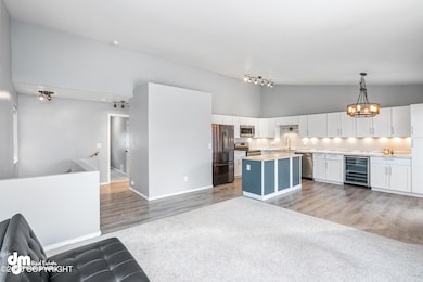 10-Living Room_SLS_-7169