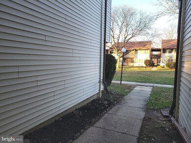 15 Avon Dr unit J, East Windsor, NJ 08520 - photo 2