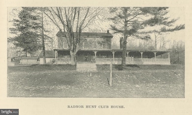 738 S Roberts Rd, Bryn Mawr, PA 19010 - photo 2