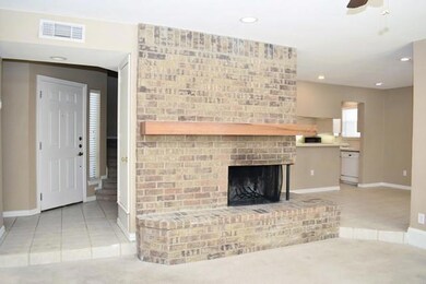 5 Dewberry Ct, Bedford, TX 76021 - photo 2