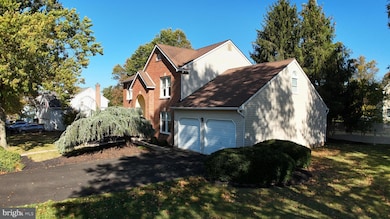 2801 Denbeigh Dr, Hatfield, PA 19440 - photo 4