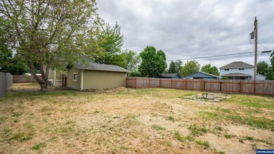 690 S 3rd St, Independence, OR 97351 - photo 7